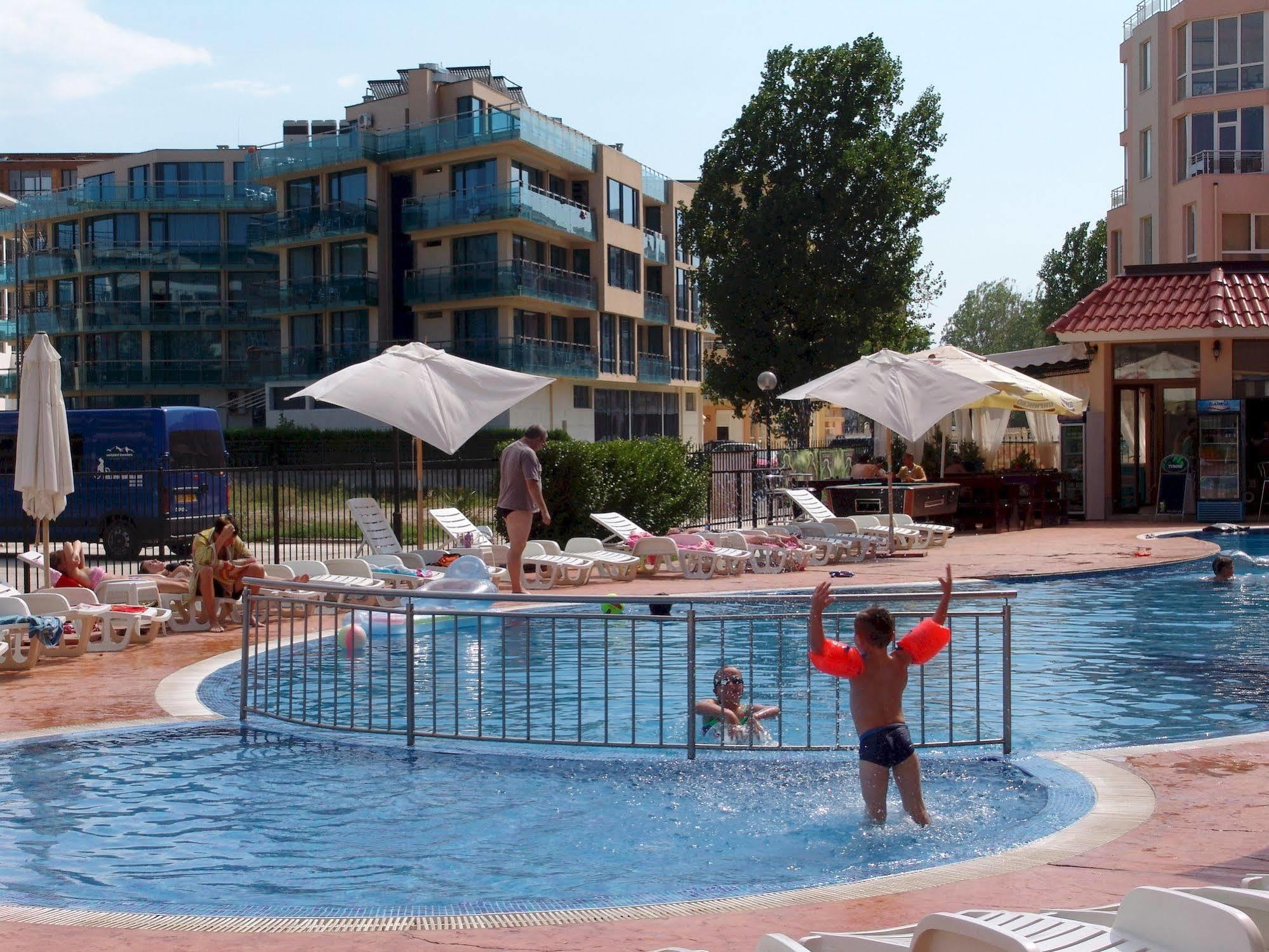 סאני ביץ' Apart Hotel Kasandra מראה חיצוני תמונה